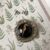 Brooches - Image 38